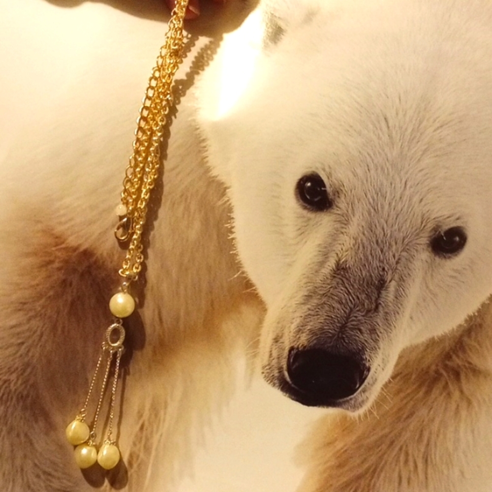 Fresh water pearls with 3 hanging pearls